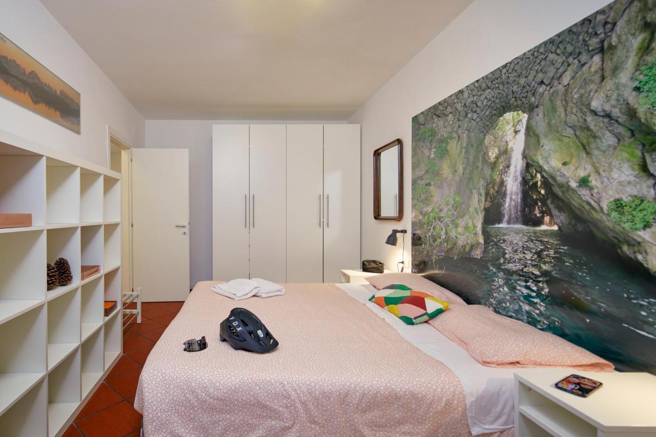 Casa Al Pozzo Apartment ริวาเดลการ์ดา ภายนอก รูปภาพ